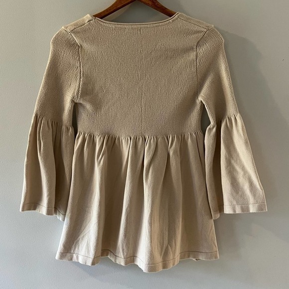 Earthbound Peplum Sweater Bell Sleeves Size Small - Picture 7 of 8